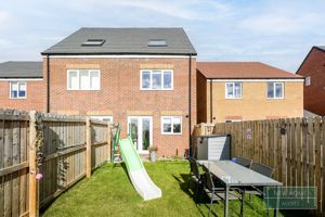 Photo 16- click for photo gallery